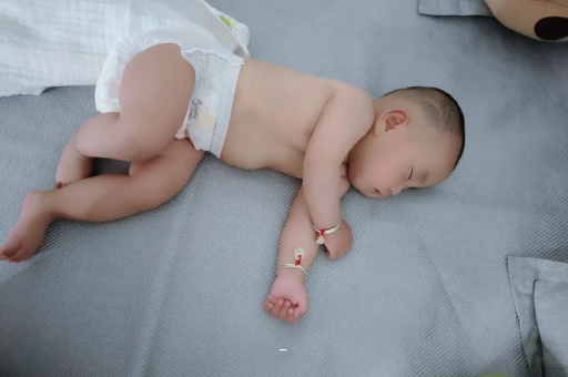 贵阳宝宝短发型女